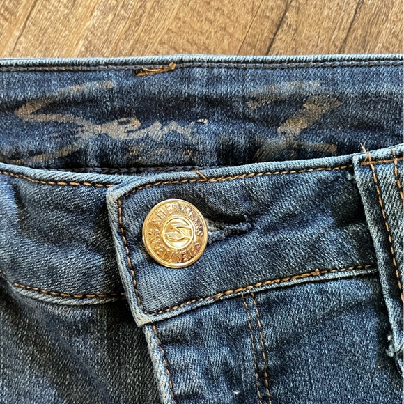 Seven 7 Jean MIDI Shorts Size 6 Dark Wash - Picture 2 of 6